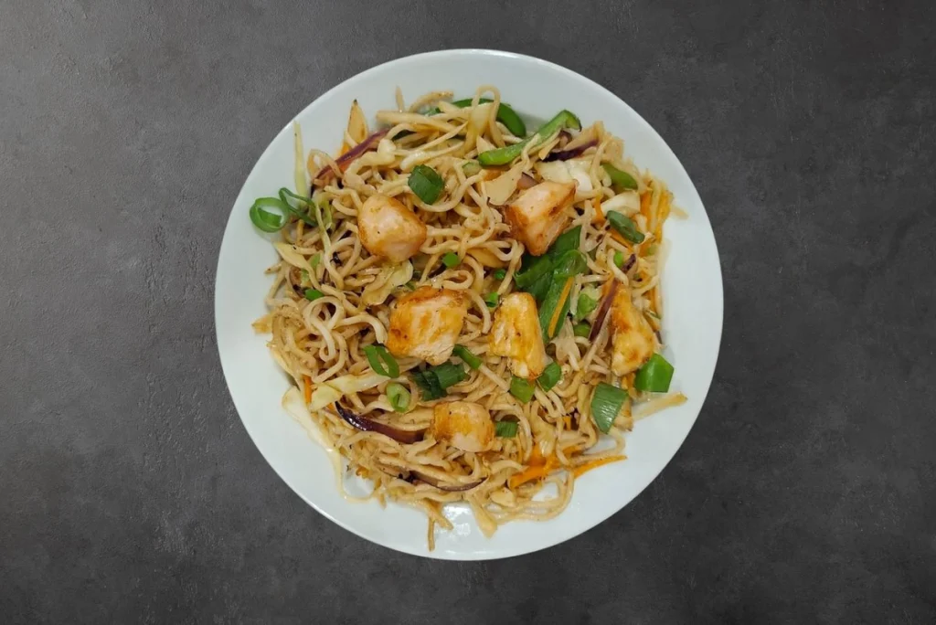 Chicken Noodles bei Bollywood Tadka Indisches Restaurant Berlin