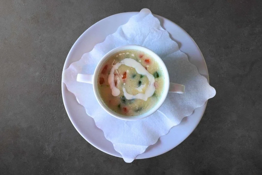Cream of Veg Soup bei Bollywood Tadka Indisches Restaurant Berlin