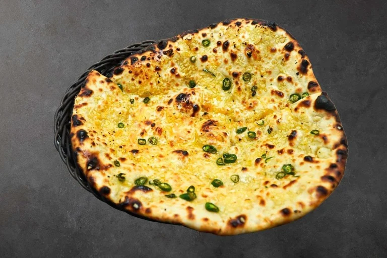 Tandoori Chili Knoblauch Naan